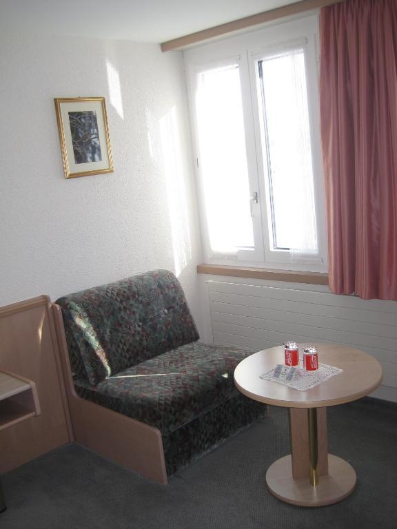Hotel Des Alpes Realp Pokoj fotografie