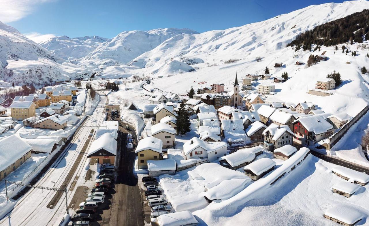 Hotel Des Alpes Realp Exteriér fotografie